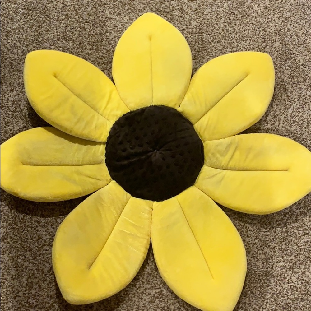 Sunflower baby bath